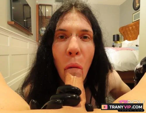 Ashley Astera BTS Interview - Gothic Trans Star Talks Career download on TranyVIP