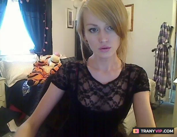 llyBabe am [SD] - popular trans video on TranyVIP