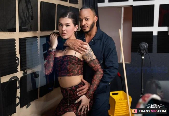 Daisy Taylor & Dillon Diaz - Bareback Mutual Blowjob - related trans video on TranyVIP